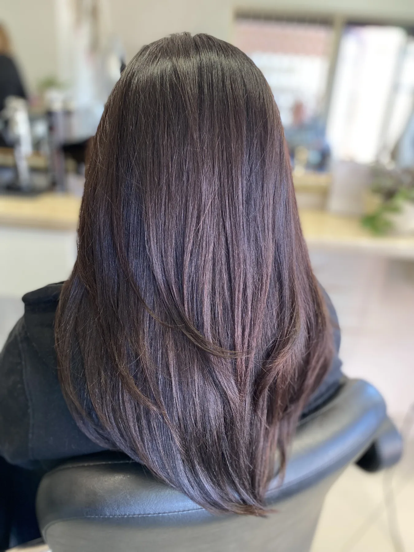 Metamorfoza włosów brązowych 003 przed i po w salonie M&M Retkinia — po